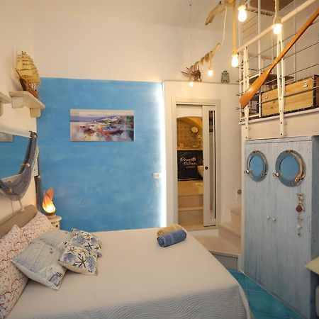 Piazzetta Petrone Apartments + Parking เวียสเต ภายนอก รูปภาพ