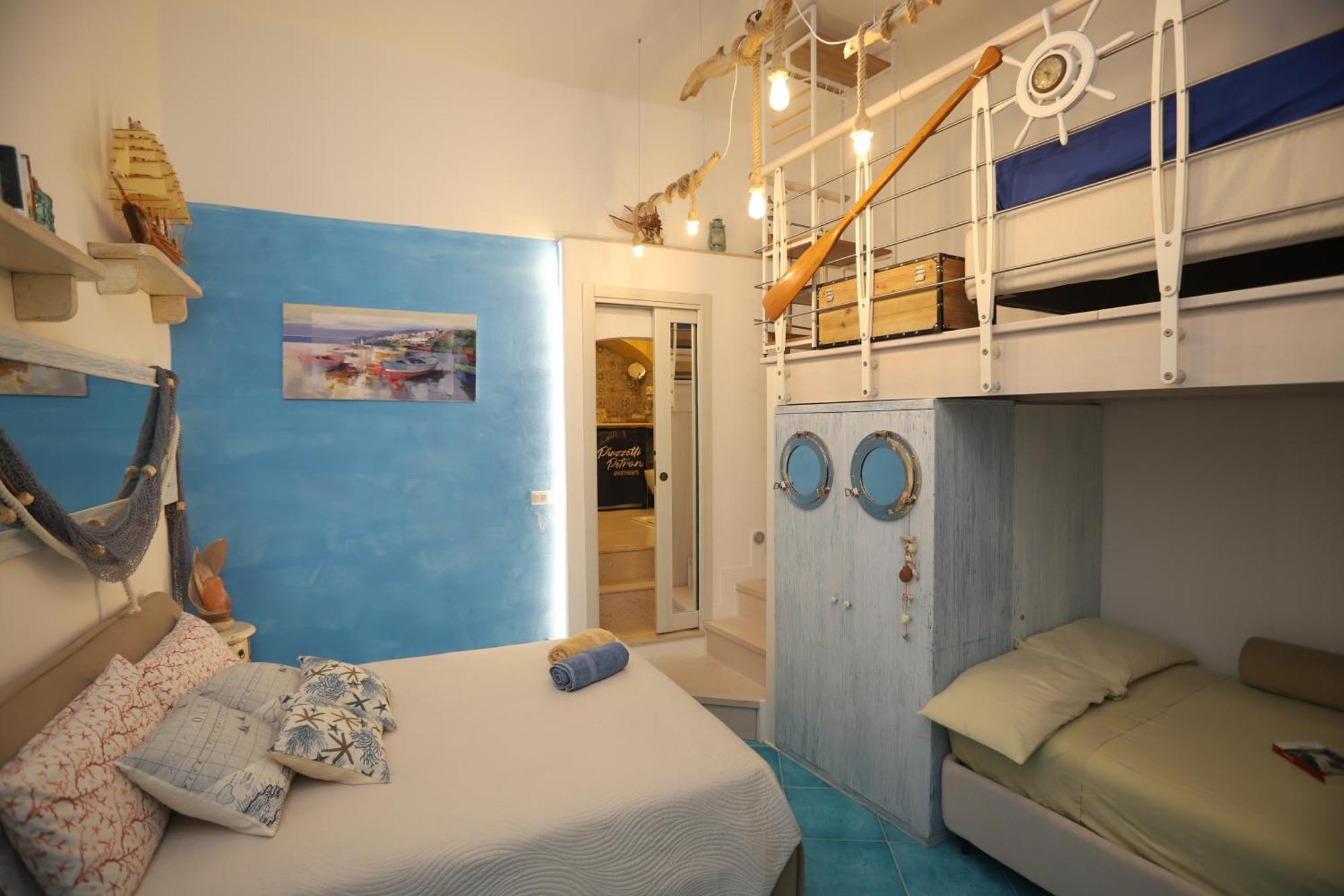 Piazzetta Petrone Apartments + Parking เวียสเต ภายนอก รูปภาพ